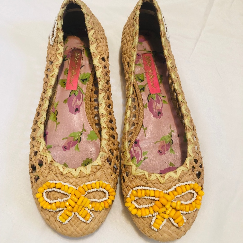 Betsey Johnson Flats